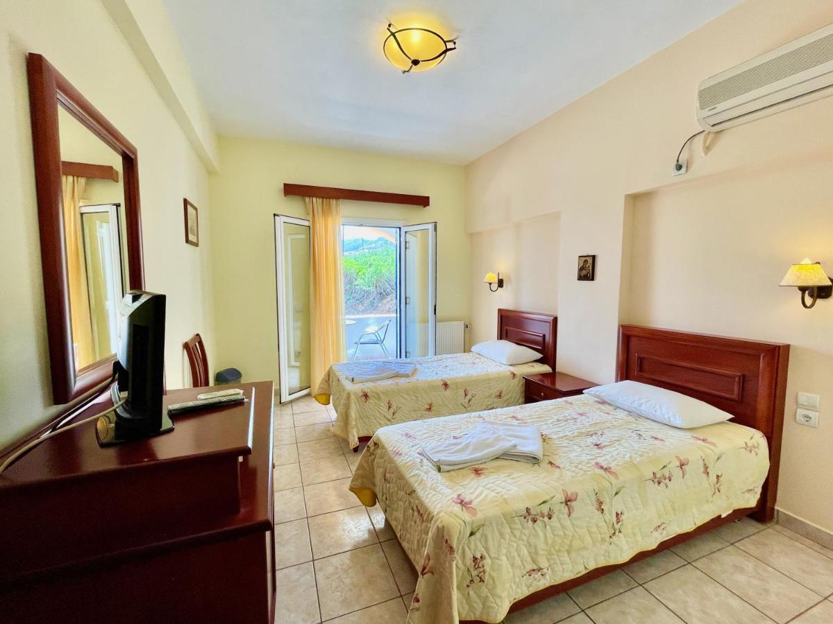 Venardos Hotel Agia Pelagia  Екстер'єр фото
