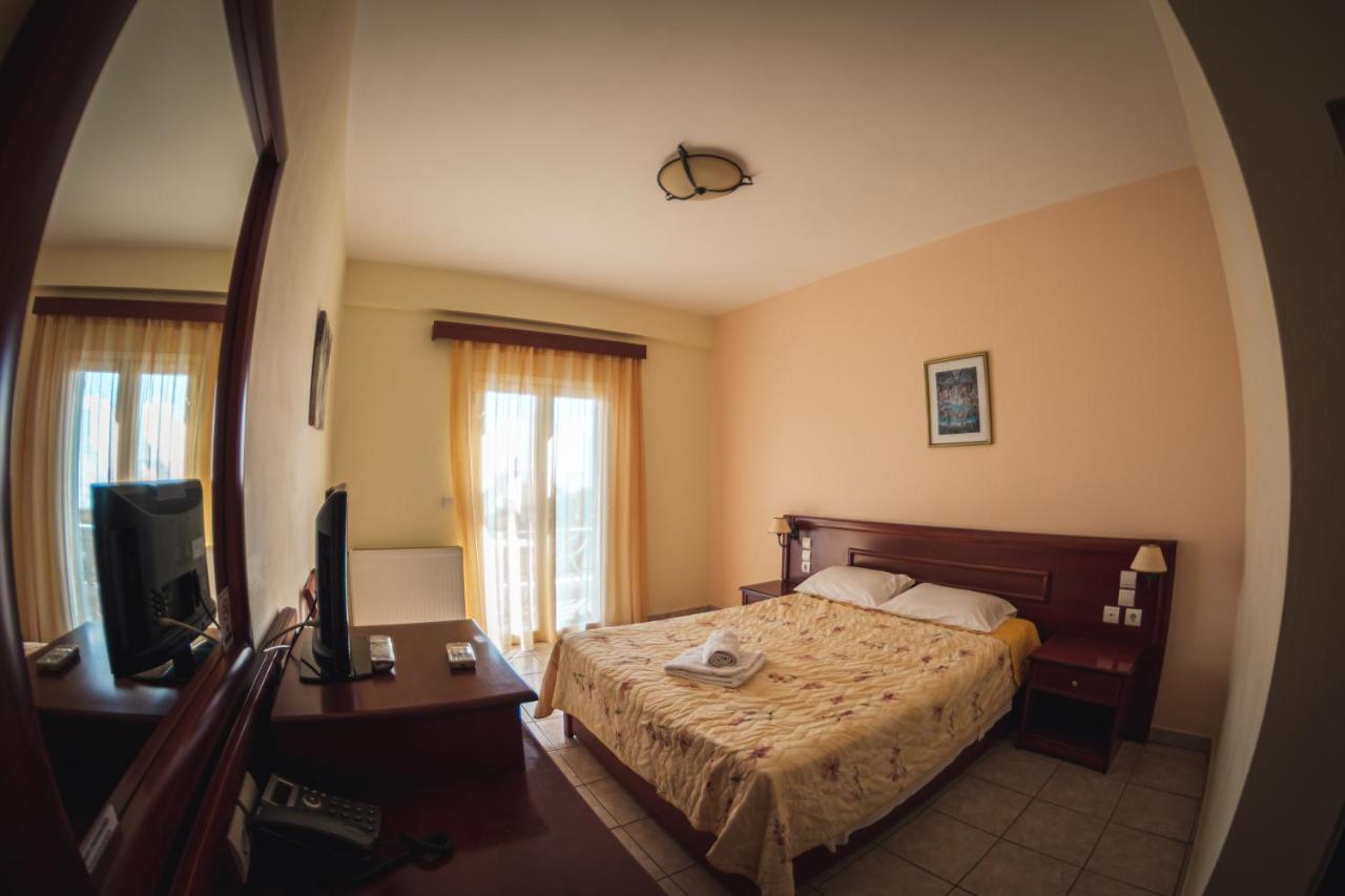 Venardos Hotel Agia Pelagia  Екстер'єр фото