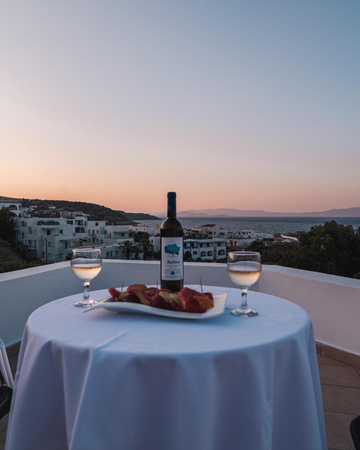 Venardos Hotel Agia Pelagia  Екстер'єр фото