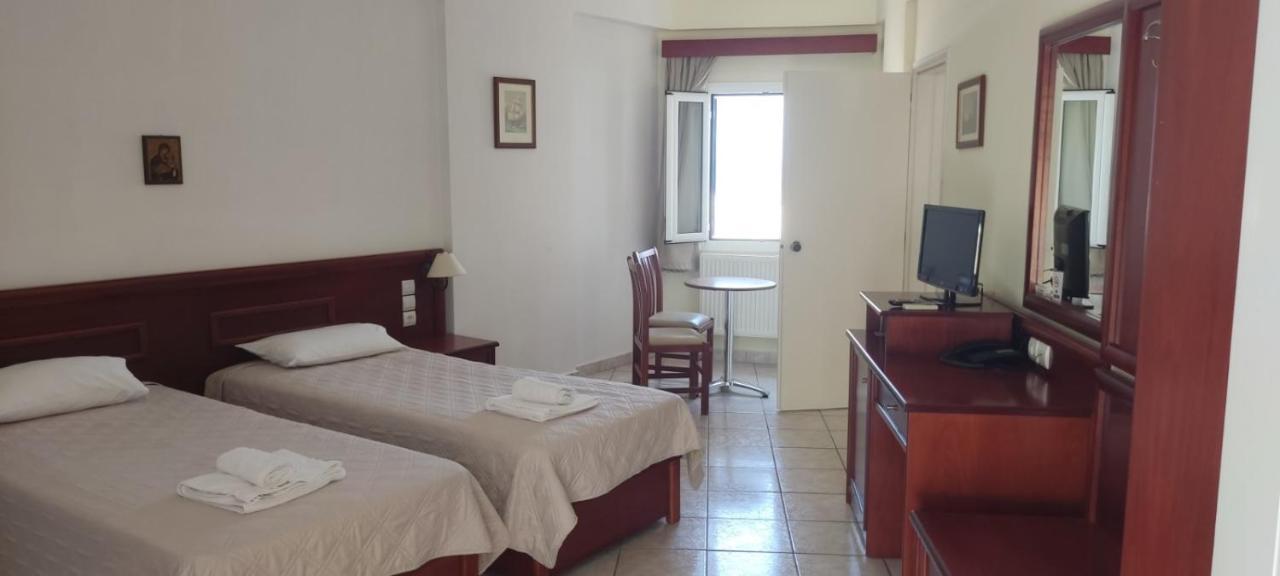 Venardos Hotel Agia Pelagia  Екстер'єр фото