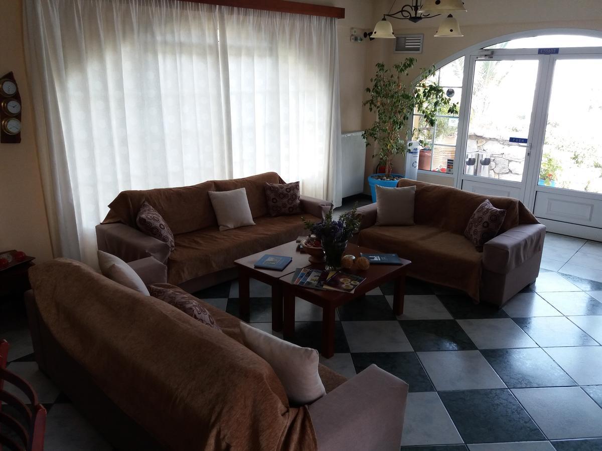 Venardos Hotel Agia Pelagia  Екстер'єр фото
